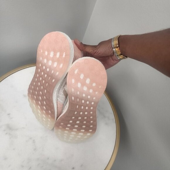 Adidas PureBoost Go Women's Sneakers 11M - Picture 2 of 5